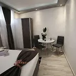 Sette Stanze Affittacamere 4*