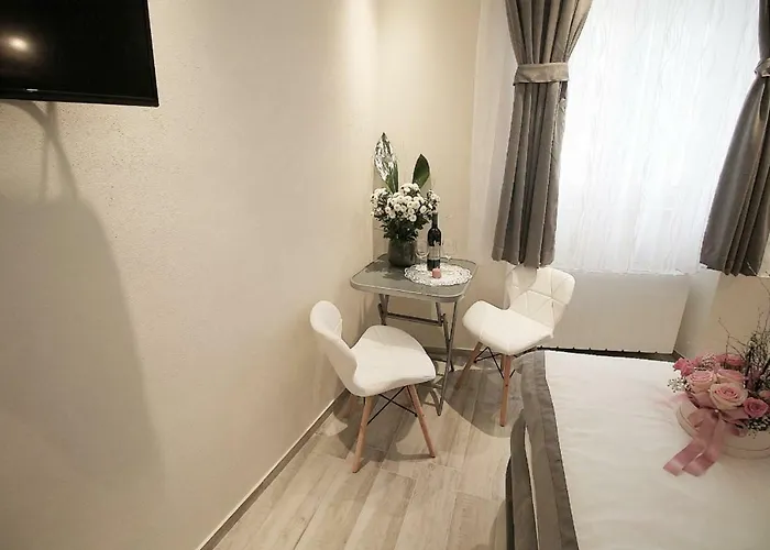 Gasthuis Sette Stanze Poreč